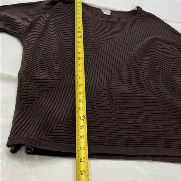 Brown Textured Long Sleeve Top - Picture 5 of 8